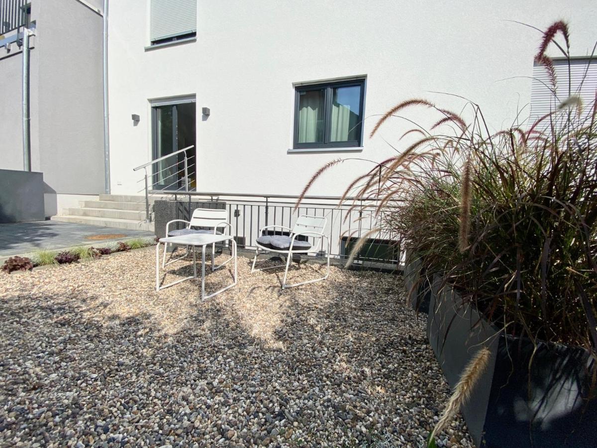 Modernes Apartment, Terrasse Und Garten Am Lilienthalpark Im Suedwesten Berlins Dış mekan fotoğraf
