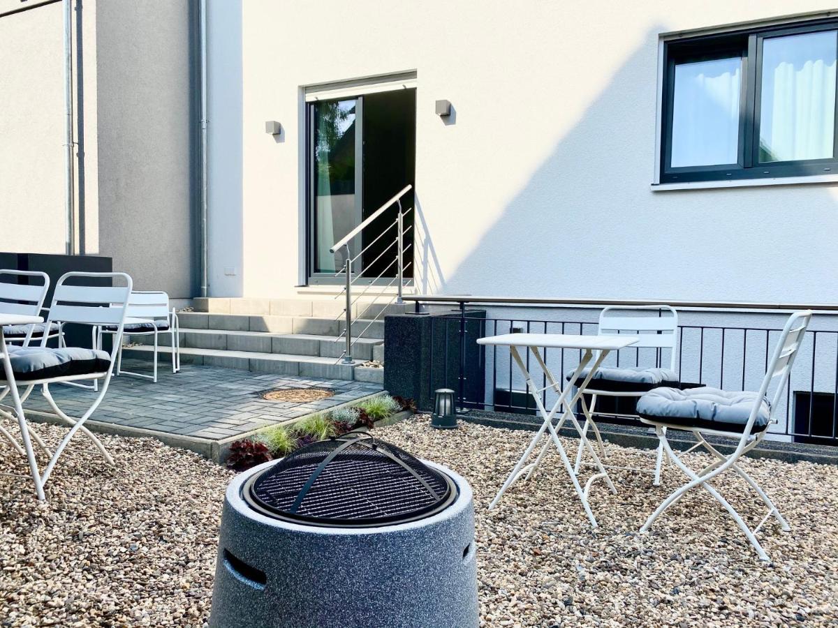 Modernes Apartment, Terrasse Und Garten Am Lilienthalpark Im Suedwesten Berlins Dış mekan fotoğraf